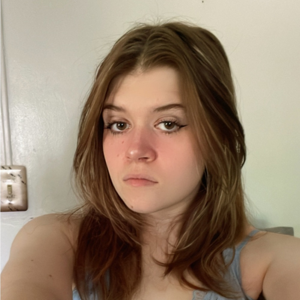 Meet your Posher, Ella